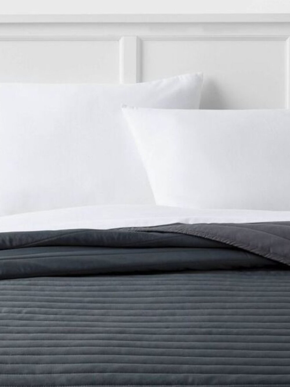 Room Essentials King Satin Quilt Dark Gray. 90" x 104". New, not in packet.